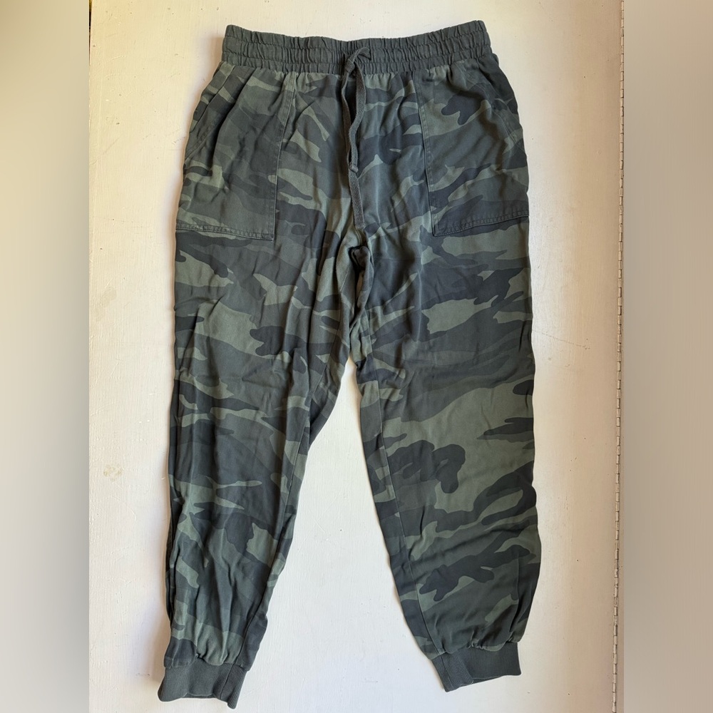 Women’s Splendid Camo Joggers